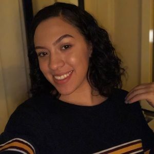 Meet your Posher, Rocio